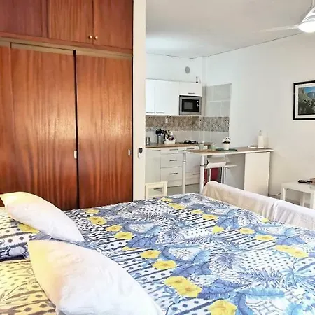 Апартаменты City Beach Home